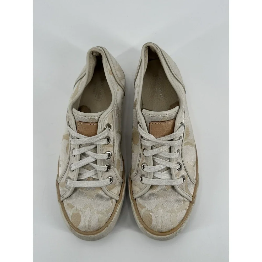 Coach Women's Beige/White Signature Print Lace Up Casual Shoes - Size 6.5B‎